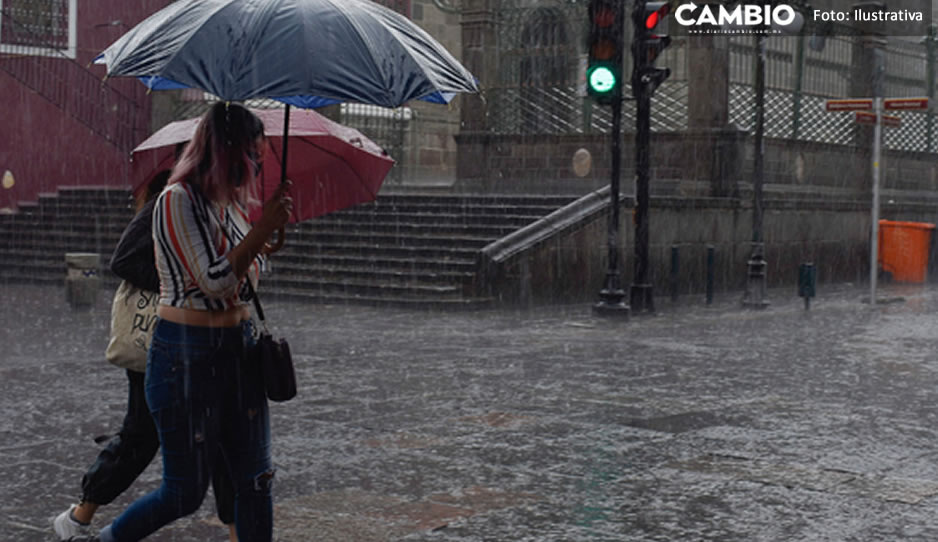 ¡No salgas sin paraguas! Se esperan lluvias fuertes este domingo en Puebla
