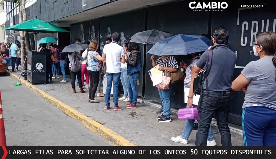 Claudia regalará 50 laptops para niños de primaria; en una hora se formaron 80 familias (VIDEO)