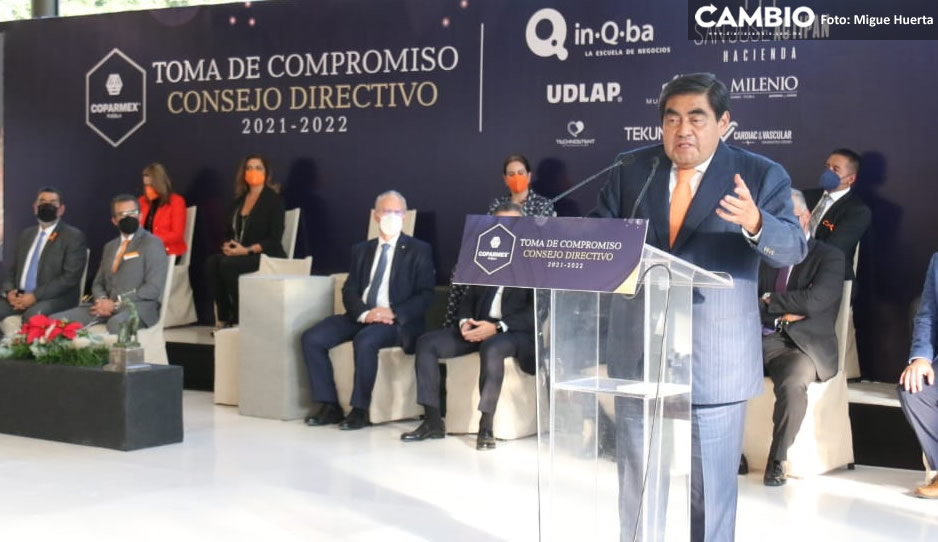 Emboscan empresarios de Coparmex al gobernador con reclamos a gritos y Barbosa los para en seco (VIDEO)