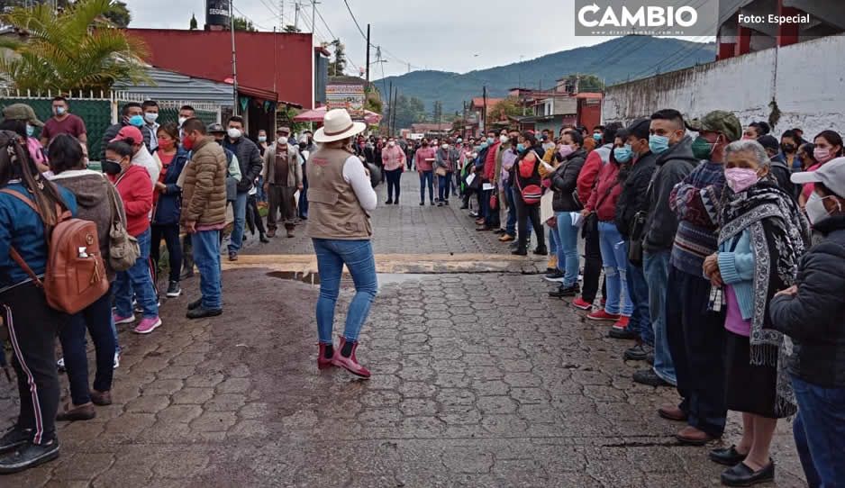 Caos y confusión reinaron en el primer día de la Jornada de Vacunación en la Sierra Norte