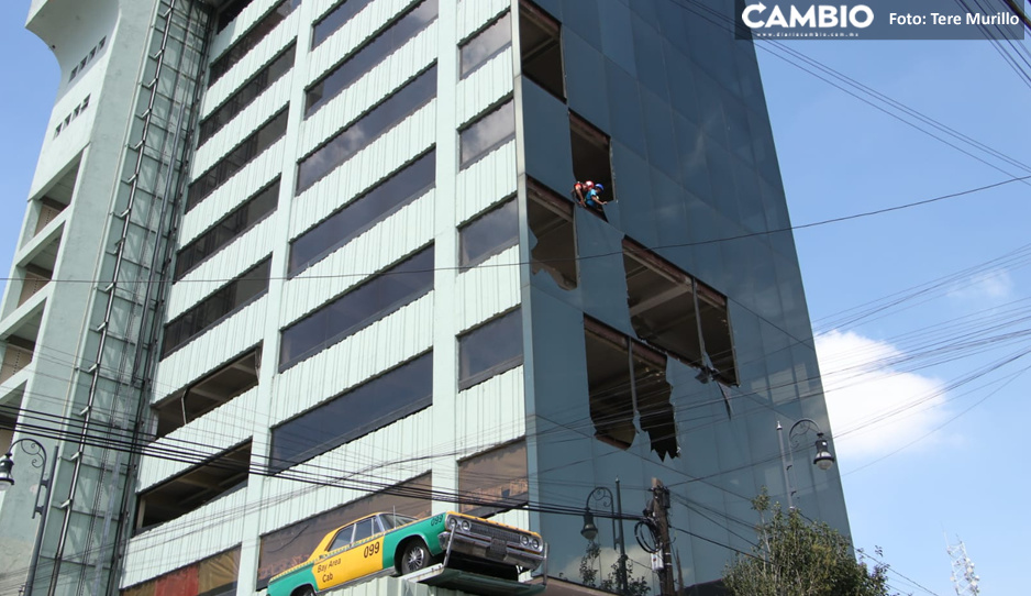 Así de destruido quedó el Museo del Automóvil tras la tormenta (FOTOS y VIDEO)