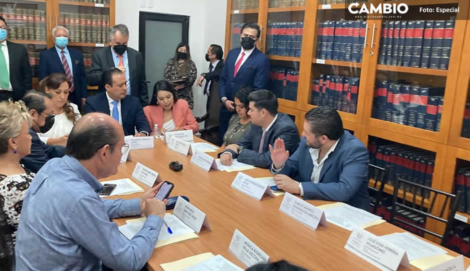 En Comisiones acuerdan calendario para analizar las iniciativas de Barbosa