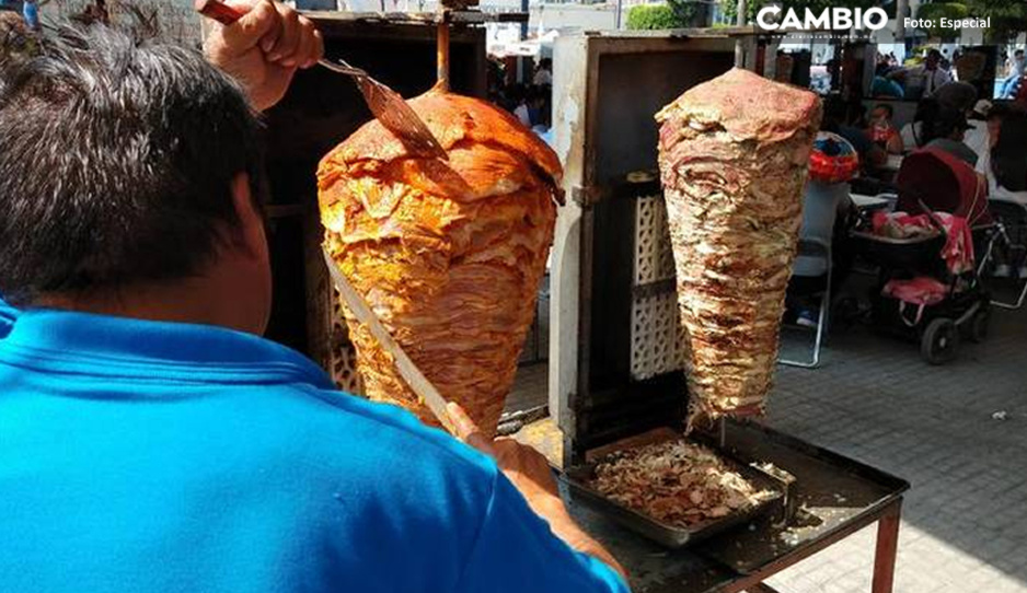 Estafan a taquero con 350 mil pesos; director fake de la Feria de Puebla le ofreció un stand