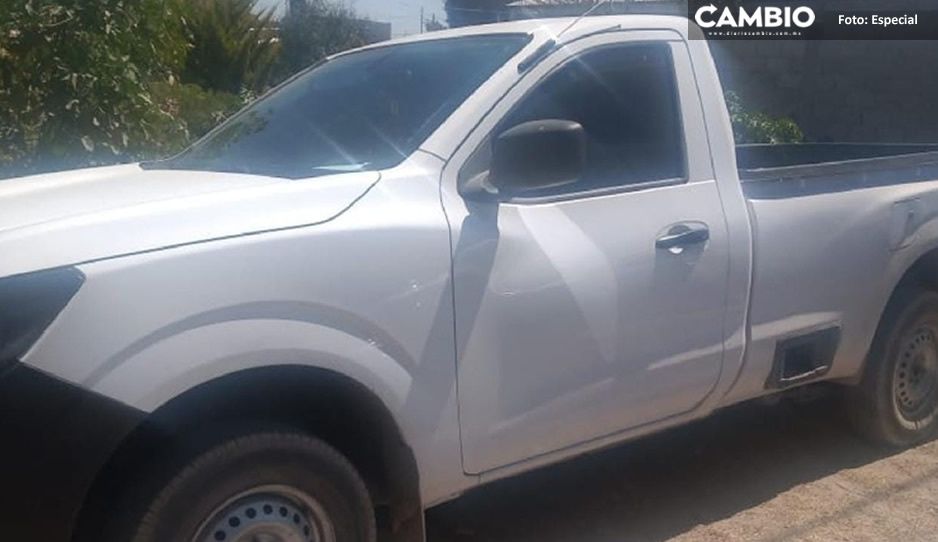Policía de Tecamachalco y estatal recuperan camioneta con reporte de robo en San Juan