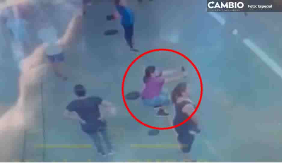 VIDEO: Mujer se desvanece y muere mientras entrenaba en un gimnasio        