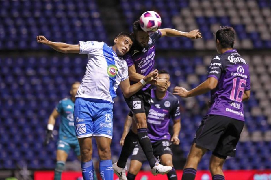 Puebla y Mazatlán terminan sin meter gol en el primer tiempo
