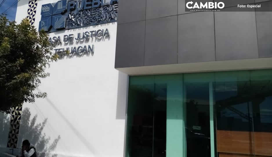 Acusan malos tratos y dilación en los procesos por parte del personal de Casa de Justicia de Tehuacán