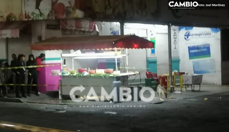 Balacera en “Los tacos del Cos” deja un muerto y un herido (FUERTE FOTO)