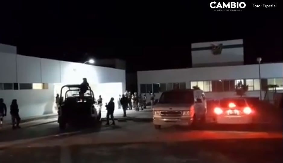 ¡La esperanza llegó! 630 vacunas contra Covid son trasladadas a Tehuacán (VIDEO)