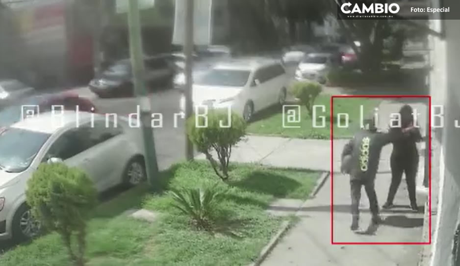 VIDEO: Así taclearon a asaltante tras robar celular a mujer en calles de la Narvarte