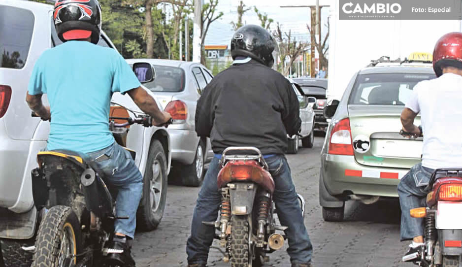 Presentan iniciativa para que no circulen motos y automóviles sin placas en Puebla