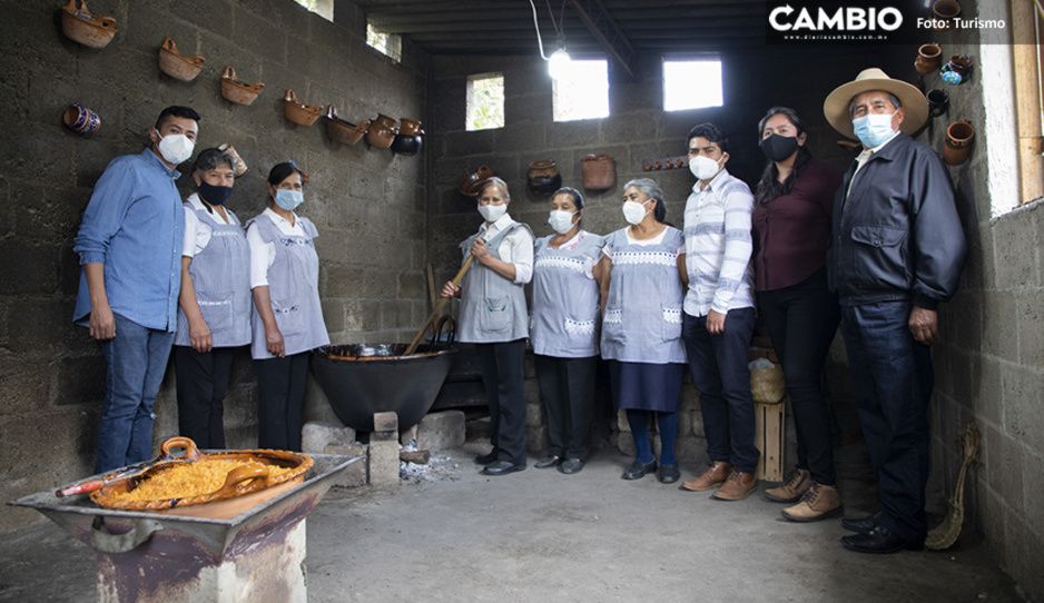Cocineras de Calpan ganan 2do lugar en concurso nacional ¿A qué sabe la patria?