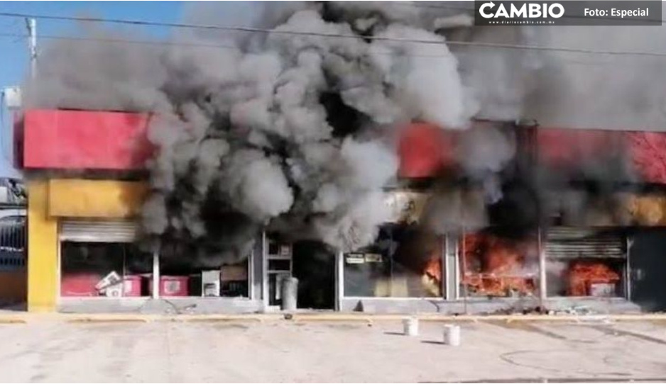 Ahora en Ciudad Juárez: atacan Oxxos y gasolineras; hay dos mujeres muertas (VIDEO)