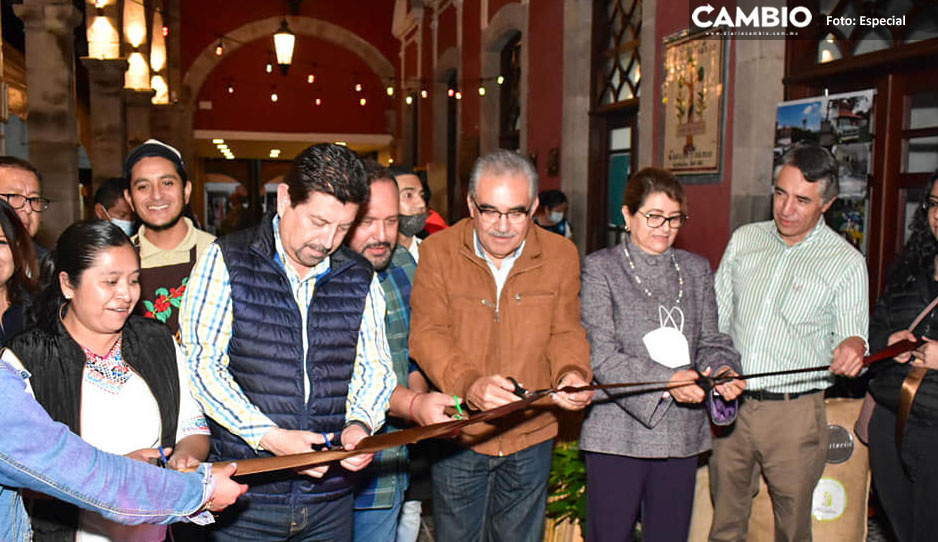Rogelio López Angulo inauguró la “Muestra de Café de Altura” en Huauchinango