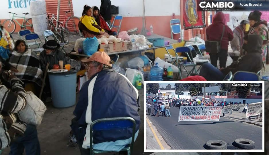 Bonafont ha secado nuestros pozos; 24 horas lleva la protesta de vecinos de Zacatepec