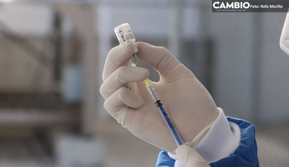 Aplican 220 vacunas antiCovid a reos en penales de Puebla