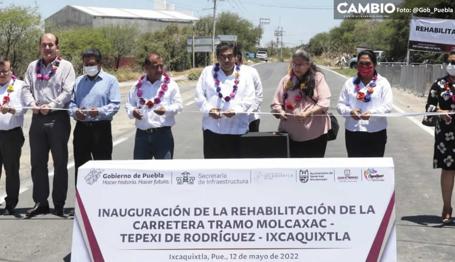 Barbosa encabeza la rehabilitación de la carretera Molcaxac-Tepexi de Rodríguez - Ixcaquixtla,