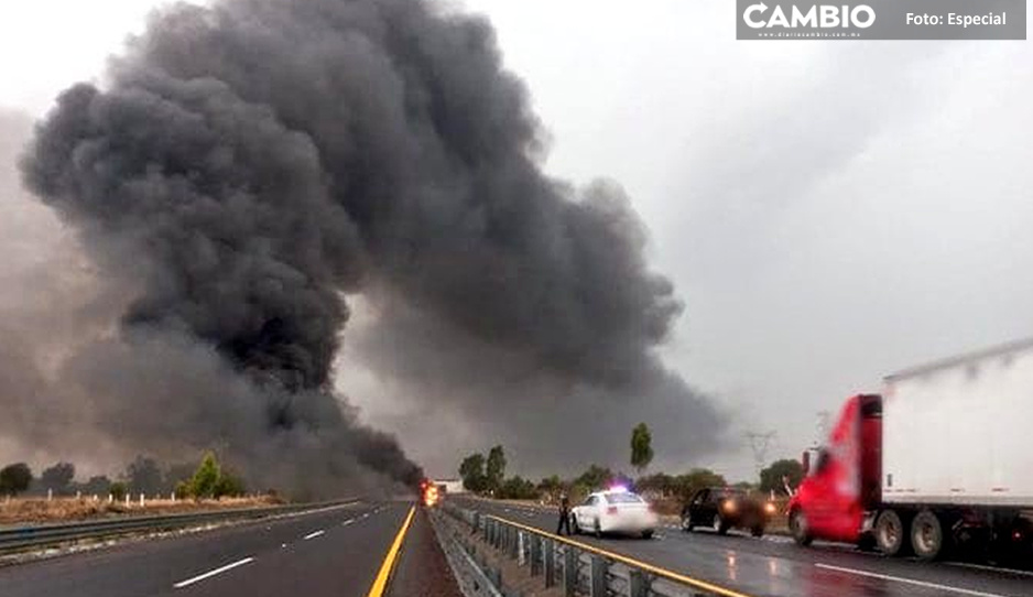 Se incendia pipa con combustible en la Puebla-Orizaba (VIDEO)