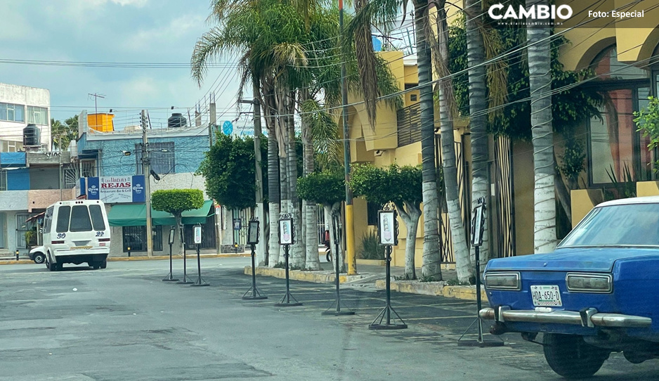 Gandallas: Donato Cammarano acapara cajones de estacionamiento a un costado de Walmart San Manuel