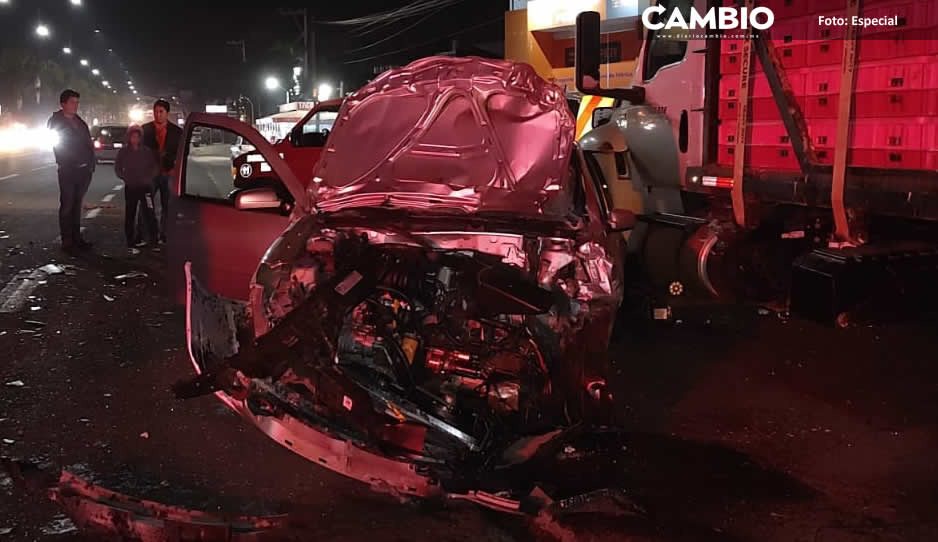 Se registra carambola en la federal Atlixco; hay un lesionado
