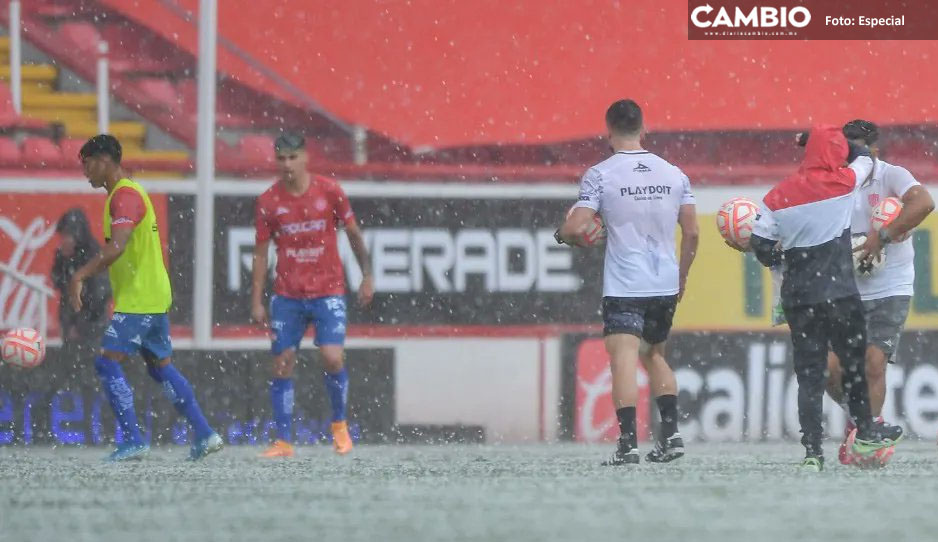 ¡Se cayó el cielo! Necaxa vs Toluca se suspendió por tormenta eléctrica