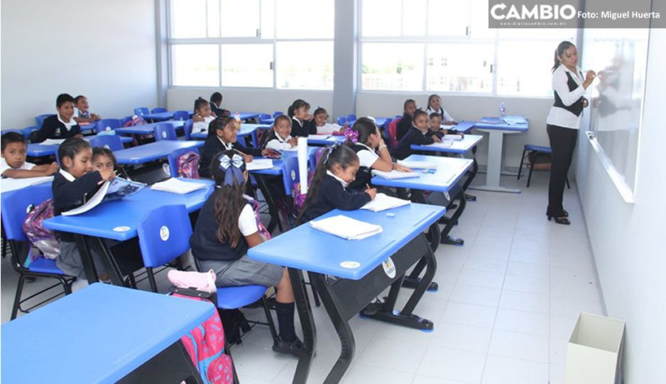 Del 3 de enero al 25 de febrero se registraron 625 casos de COVID en escuelas poblanas