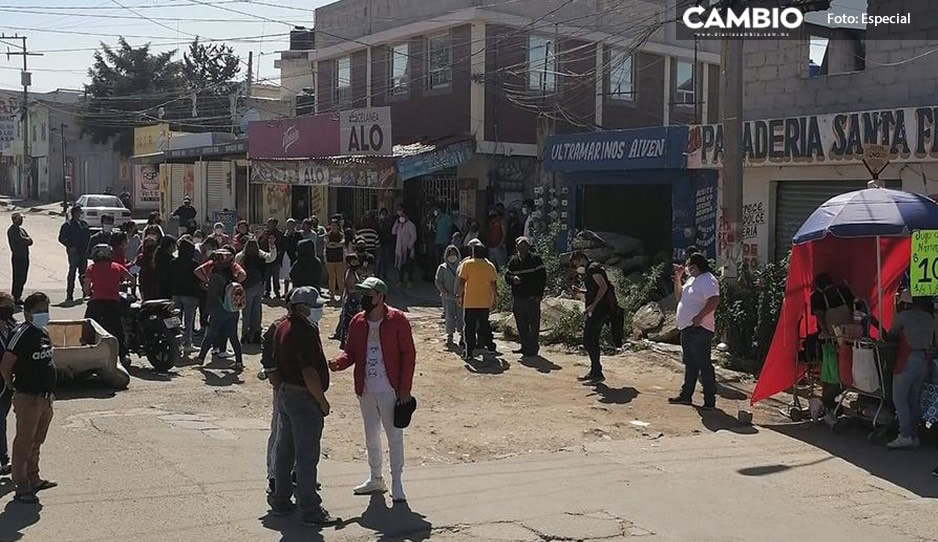 Pobladores de Xochimehuacan exigen investigar huachitúnel; temen que haya otra explosión