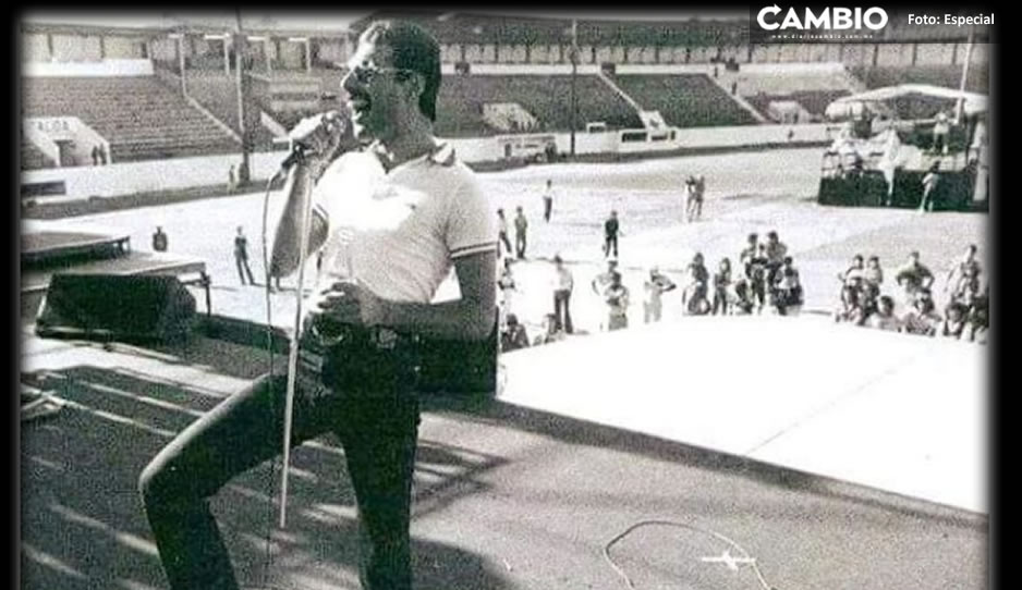 FOTO: Recuerdan a Freedie Mercury ensayado en estadio olímpico de Puebla en 1981