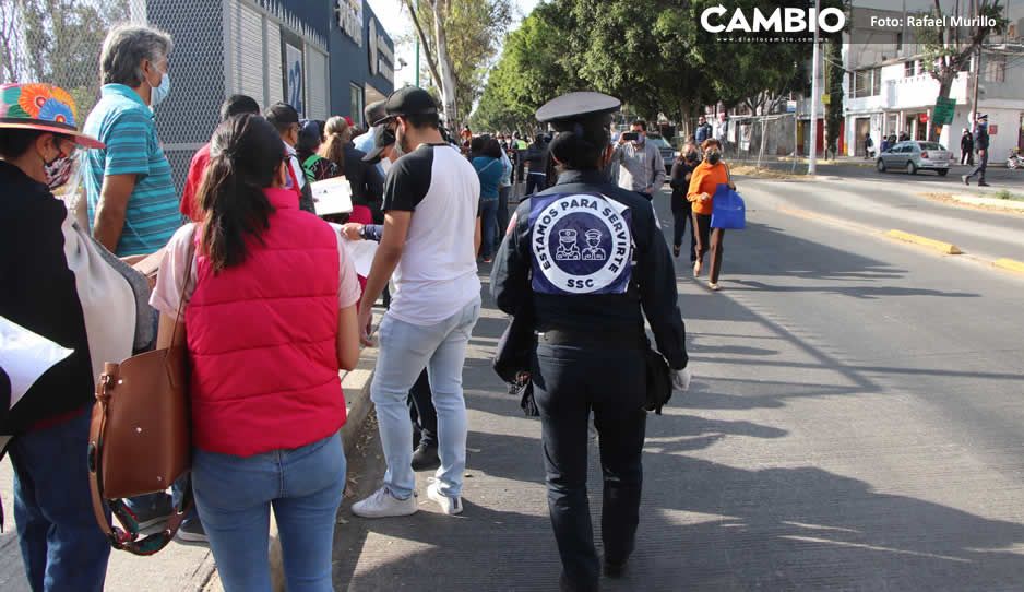 Vacunación VIP de Abdala a los amigos de Claudia fue en salón secreto y por grupos: cadetes (VIDEO)