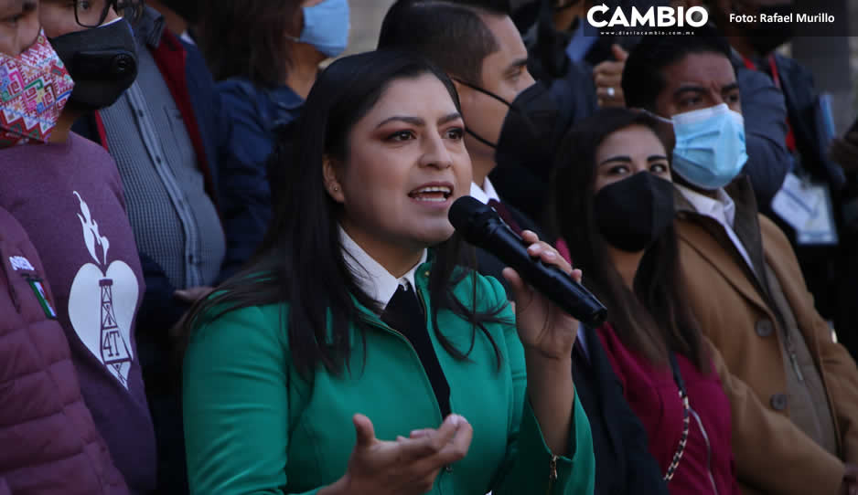 Claudia reaparece en escena política en Puebla para apoyar la Reforma Eléctrica (FOTOS Y VIDEO)