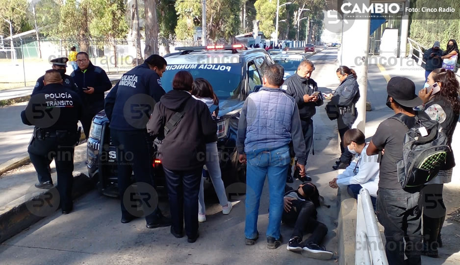 Patrulla de la Policía Municipal atropella a alumno de la UTP en paradero del RUTA