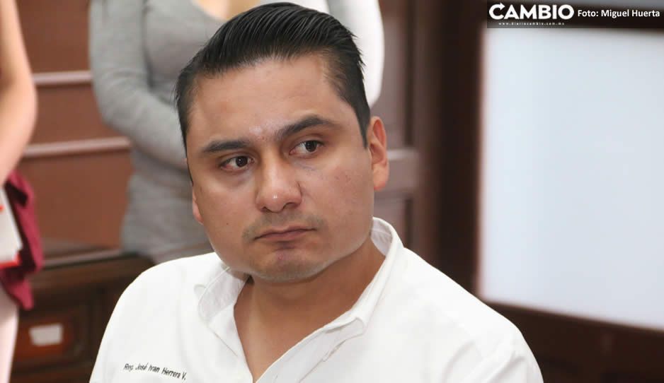 Cabildo aprueba licencia de Iván Herrera; mañana tomará protesta como diputado local (VIDEO)