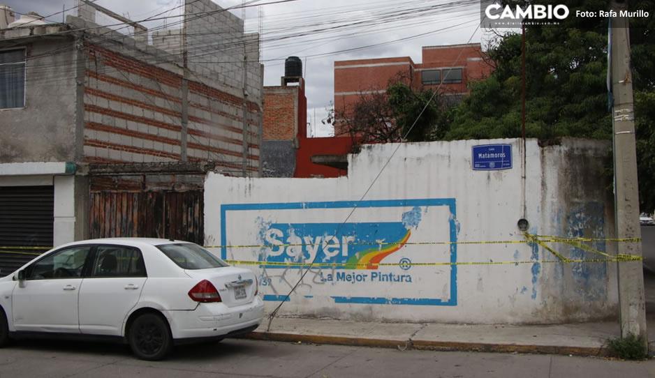El olor lo delató; hallan restos humanos al interior de obra negra en la Vicente Guerrero (VIDEO)