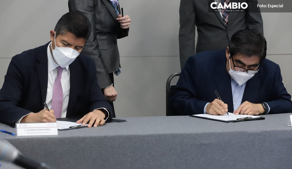 Lalo y Barbosa firman convenio para digitalizar trámites para erradicar la corrupción