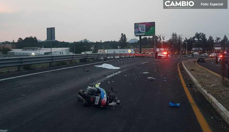 Motociclista muere al impactarse vs camioneta por ir en sentido contrario en Atlixco