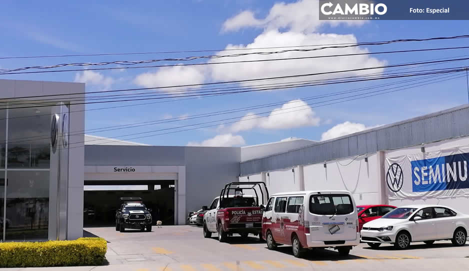 Asaltan tienda de autos en Tehuacán, se llevan más de medio millón de pesos