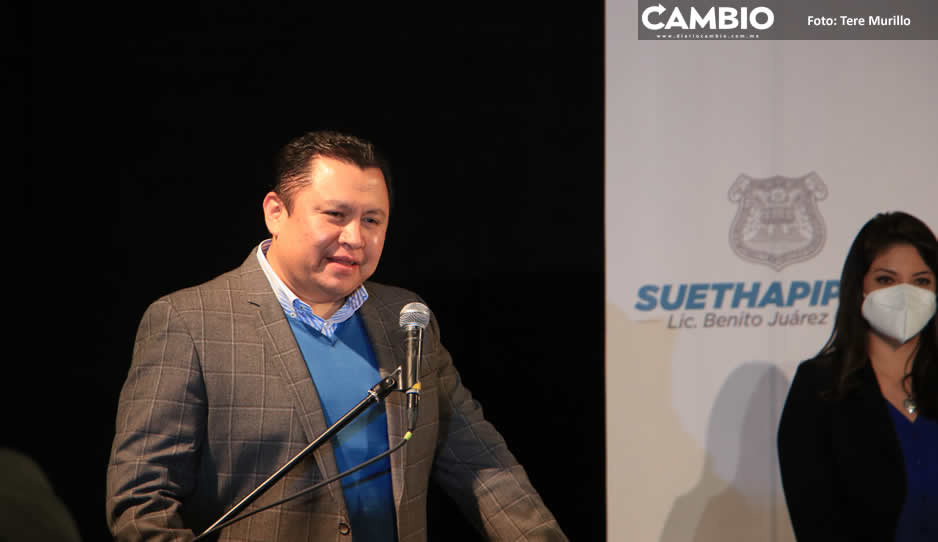 Gonzalo Juárez organiza fiesta para celebrar el Día del Padre y de la Madre pero pide cuota de 100 pesos
