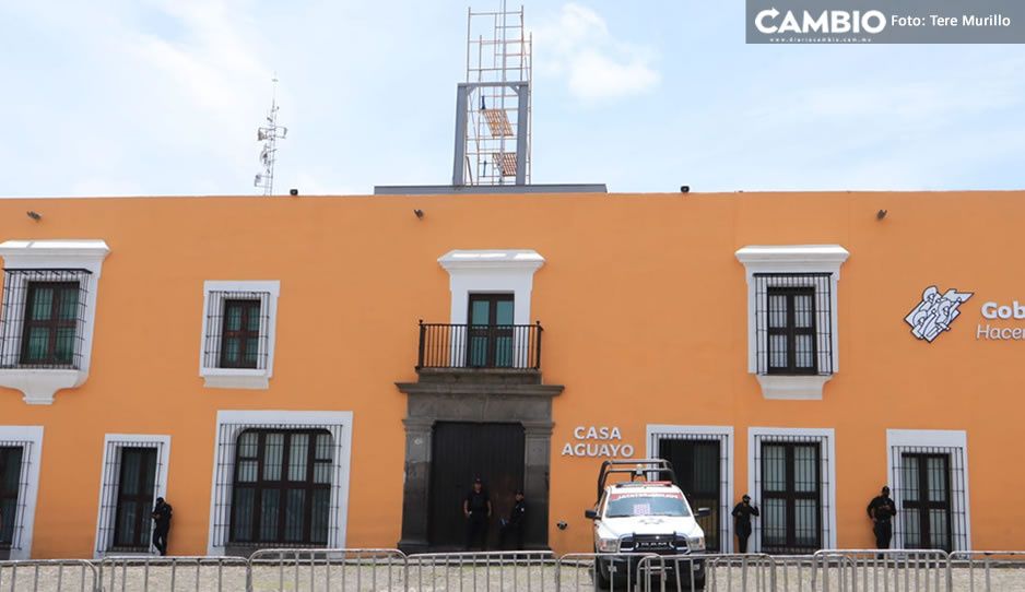 Comienzan los preparativos; colocan campana para Grito de Independencia en Casa Aguayo (VIDEO)