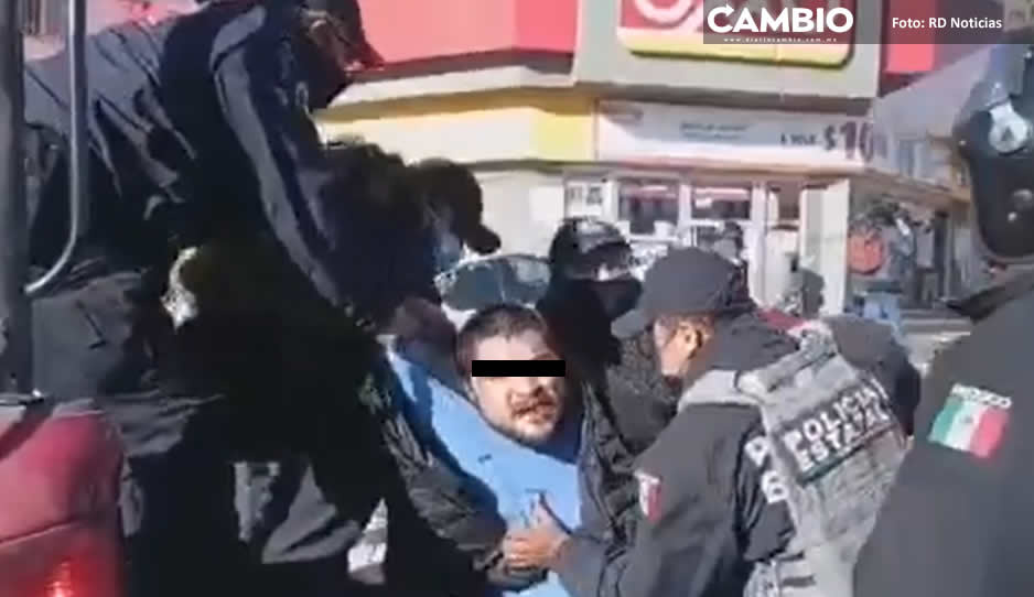 Primer Uber detenido en la manifestación: dicen que atropelló a un policía estatal (VIDEO)