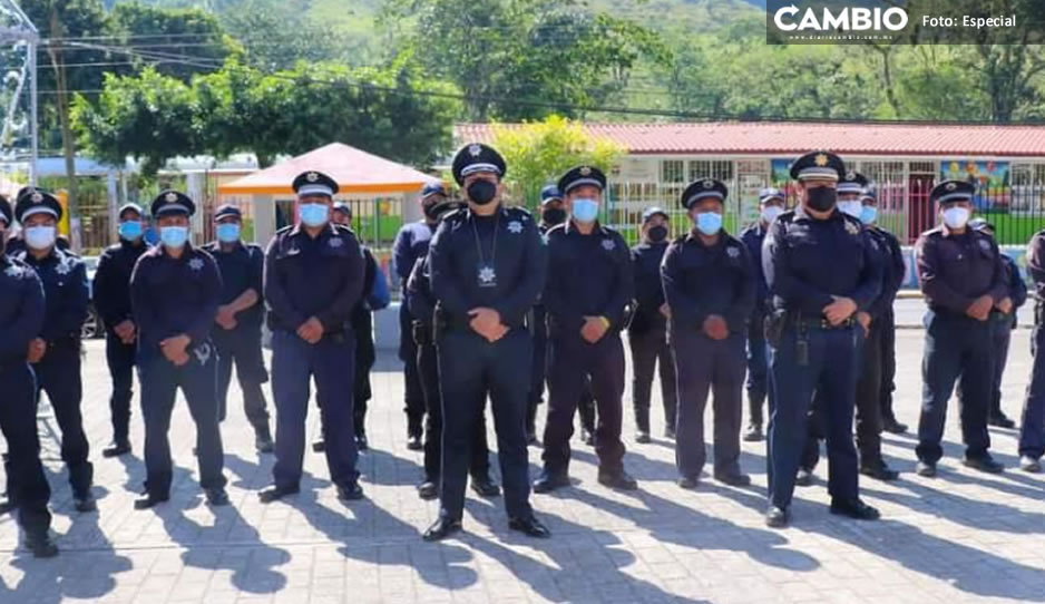 Policías borrachos impactan patrulla en Zihuateutla; serán dados de baja