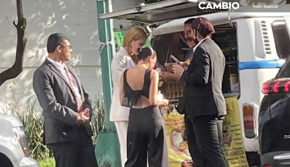 ¡Humildad! Nicole Kidman es captada en puestito de quesos callejero en México
