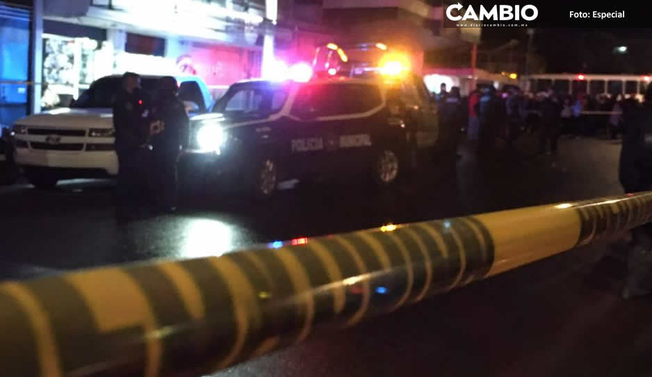 Familiares reconocen a los dos ejecutados en Xonacatepec; otro hombre más resultó herido (VIDEO)