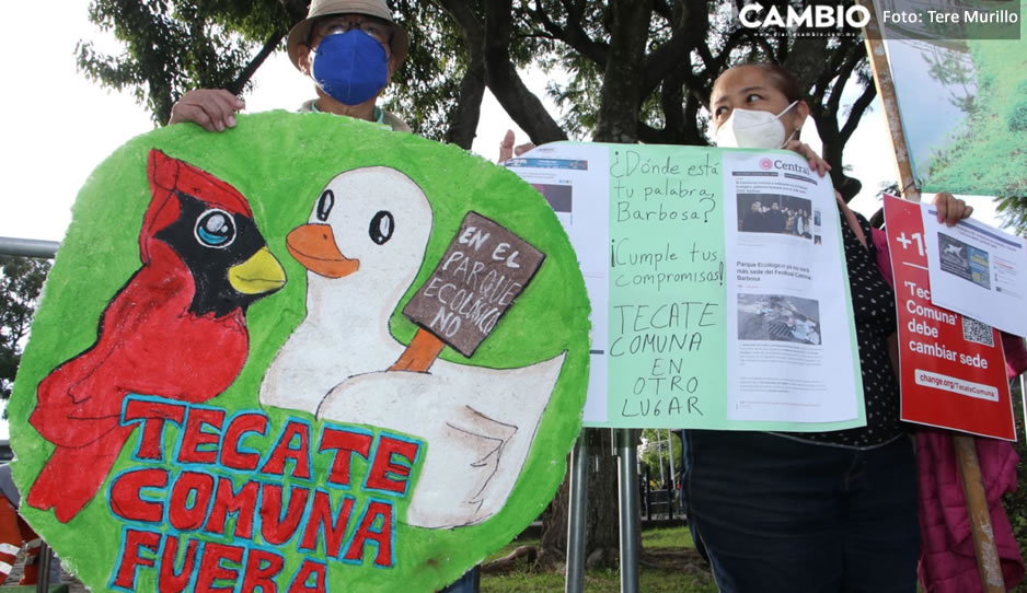 Colonos irrumpen acto cívico de los Niños Héroes, piden cancelar el Tecate Comuna en Parque Ecológico (VIDEO)