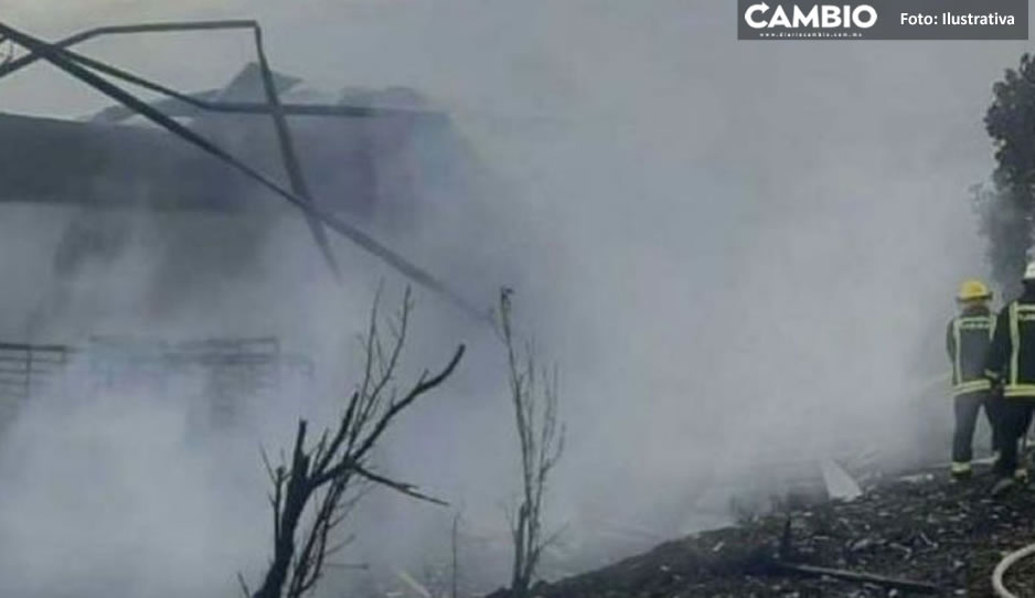 Explotan bomba molotov en Yehualtepec; dejó daños materiales