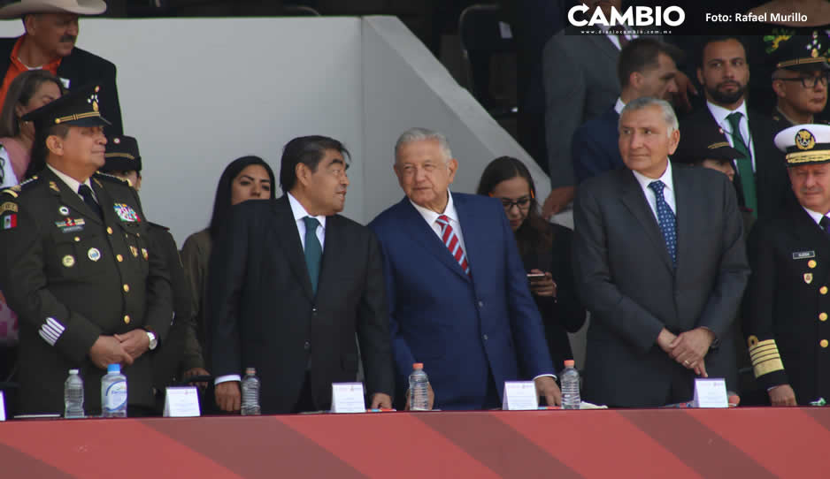 Barbosa y AMLO encabezan Desfile del 5 de Mayo: Puebla siempre está del lado de la patria (FOTOS)
