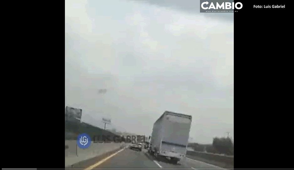 Persecución en la México-Puebla: así detuvieron policías de la CDMX a trailero por atropellar a una mujer (VIDEO)