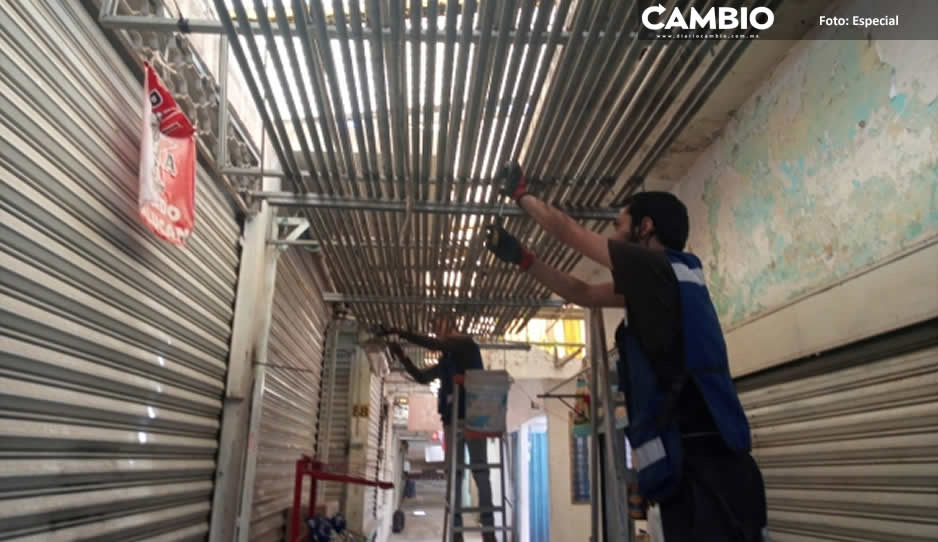 Alistan segunda etapa de remodelación del Mercado Amalucan: será el piso y drenaje