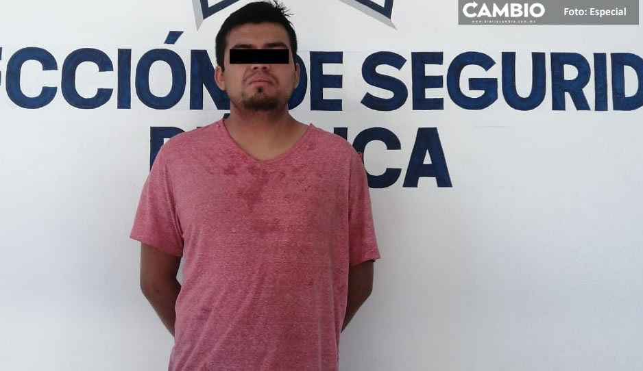 Policía municipal de Tehuacán detienen a asaltante de transeúntes (VIDEO)