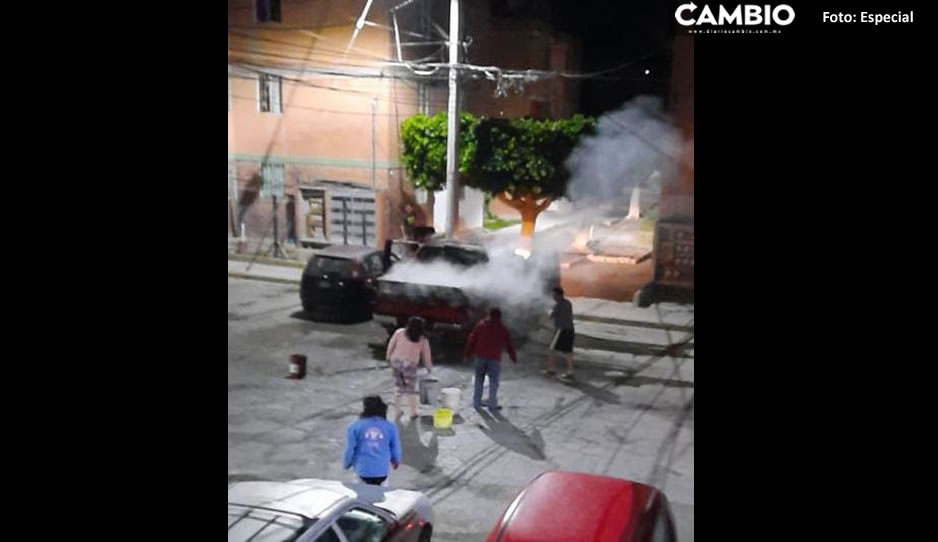 CJNG incendia camioneta y deja narcomensaje en Tehuacán