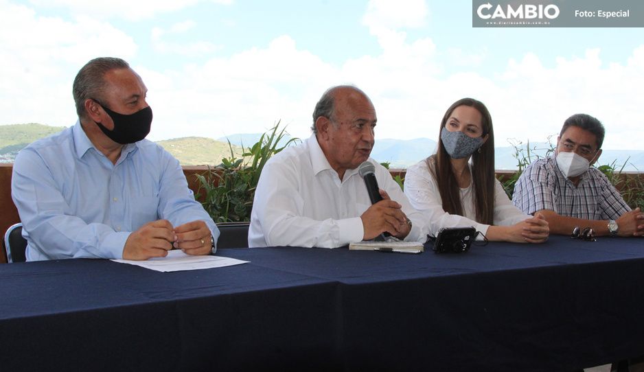 Guillermo Velázquez presenta anteproyecto de rehabilitación de la Plazuela del Cerro de San Miguel de Atlixco